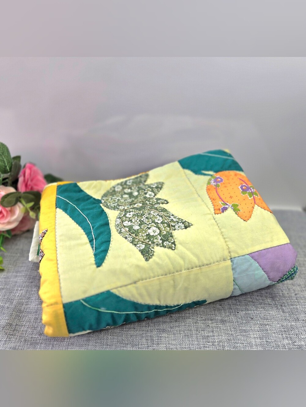 Vintage Handmade Tulip Applique Quilt Top Cross Shape Patchwork Cottagecore